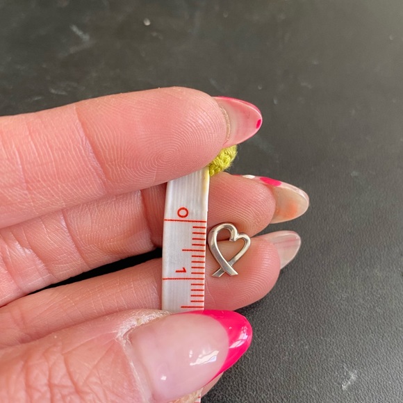 Tiffany & Co. Paloma Picasso Loving Heart Studs - Picture 7 of 10